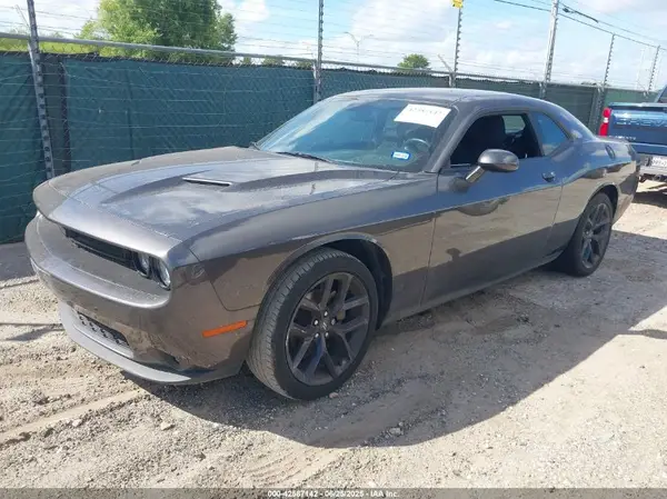 2C3CDZAG7MH560590 2021 DODGE CHALLENGER - Image 2