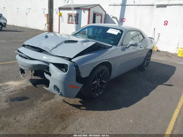 2C3CDZAG7MH568186 2021 DODGE CHALLENGER - Image 2