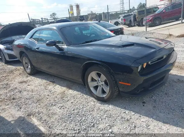 2C3CDZAG7PH526444 2023 DODGE CHALLENGER - Image 1
