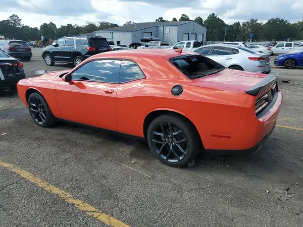2C3CDZAG7PH586790 2023 DODGE CHALLENGER - Image 2