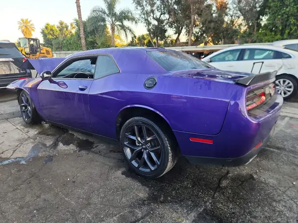 2C3CDZAG7PH597093 2023 DODGE CHALLENGER - Image 2