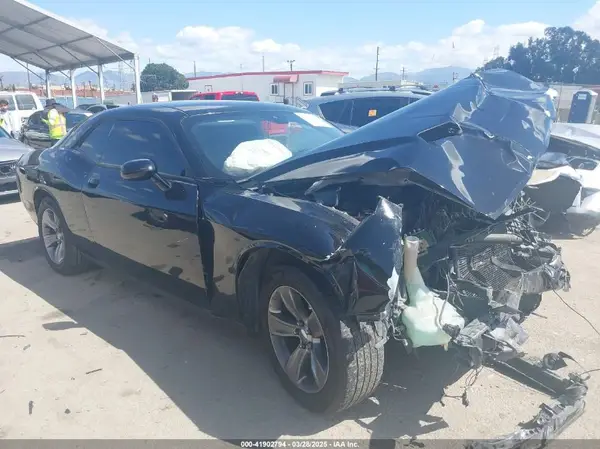 2C3CDZAG8GH107759 2016 DODGE CHALLENGER - Image 1