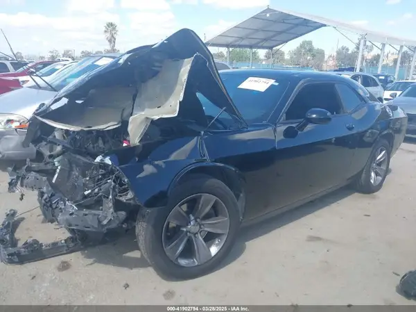 2C3CDZAG8GH107759 2016 DODGE CHALLENGER - Image 2