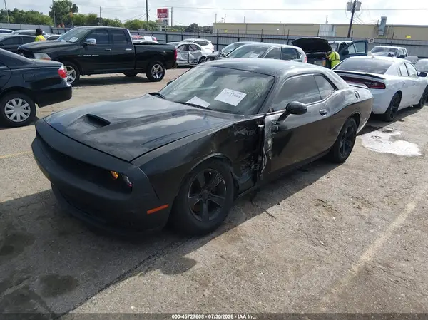 2C3CDZAG8GH137764 2016 DODGE CHALLENGER - Image 2
