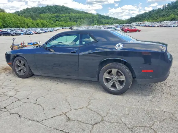 2C3CDZAG8GH176693 2016 DODGE CHALLENGER - Image 2