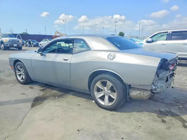 2C3CDZAG8GH201074 2016 DODGE CHALLENGER - Image 2