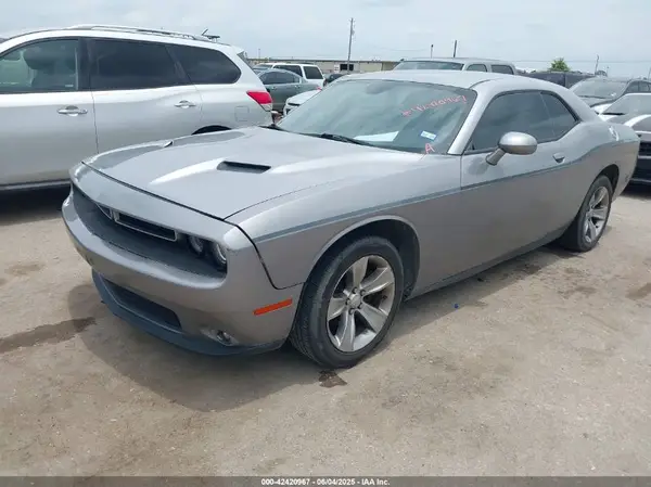 2C3CDZAG8GH221342 2016 DODGE CHALLENGER - Image 2