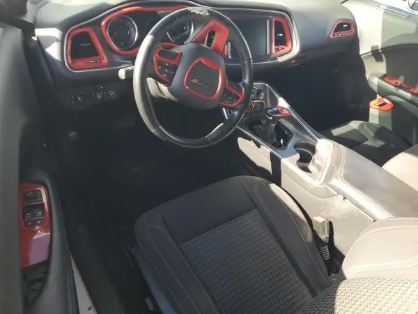 2C3CDZAG8GH225715 2016 DODGE CHALLENGER - Image 8