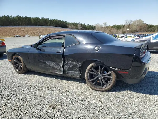 2C3CDZAG8GH232132 2016 DODGE CHALLENGER - Image 2