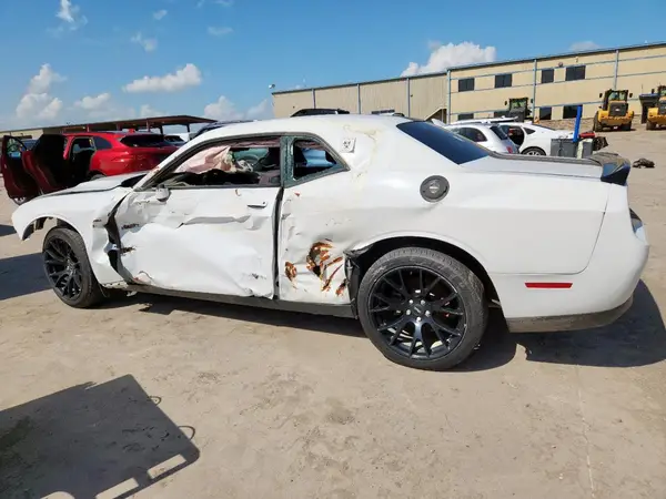 2C3CDZAG8GH239937 2016 DODGE CHALLENGER - Image 2