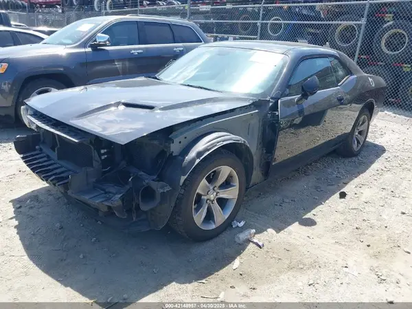 2C3CDZAG8GH254910 2016 DODGE CHALLENGER - Image 2