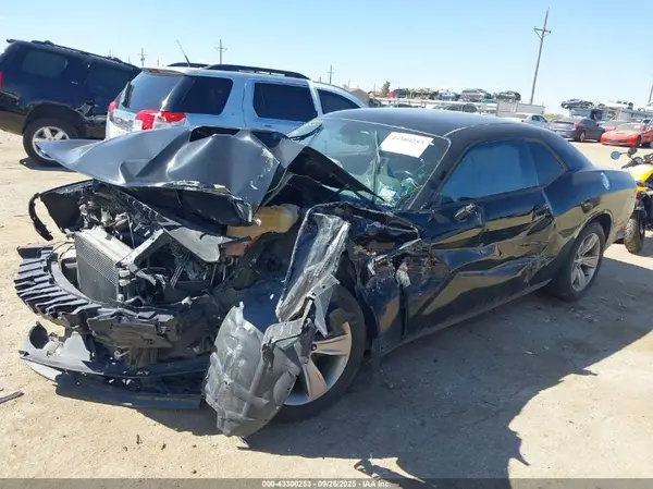 2C3CDZAG8GH336491 2016 DODGE CHALLENGER - Image 2