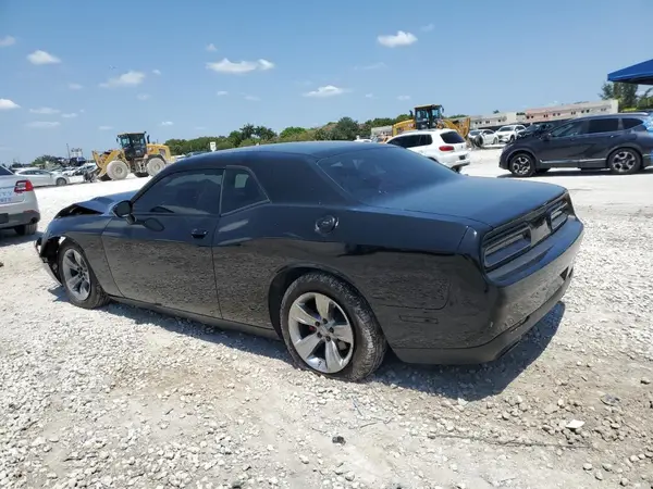 2C3CDZAG8GH337964 2016 DODGE CHALLENGER - Image 2