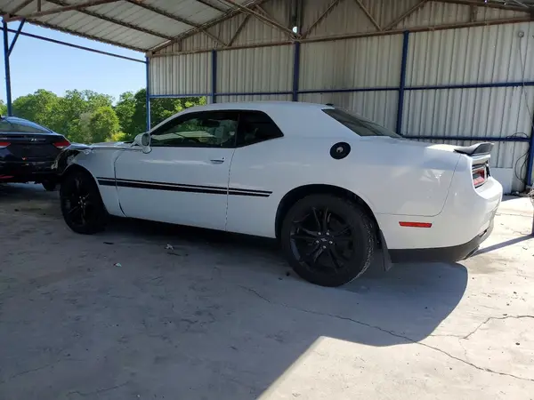 2C3CDZAG8HH536076 2017 DODGE CHALLENGER - Image 2