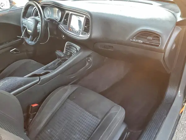 2C3CDZAG8HH554822 2017 DODGE CHALLENGER - Image 8