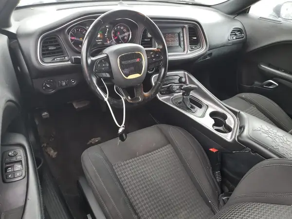 2C3CDZAG8HH594141 2017 DODGE CHALLENGER - Image 8