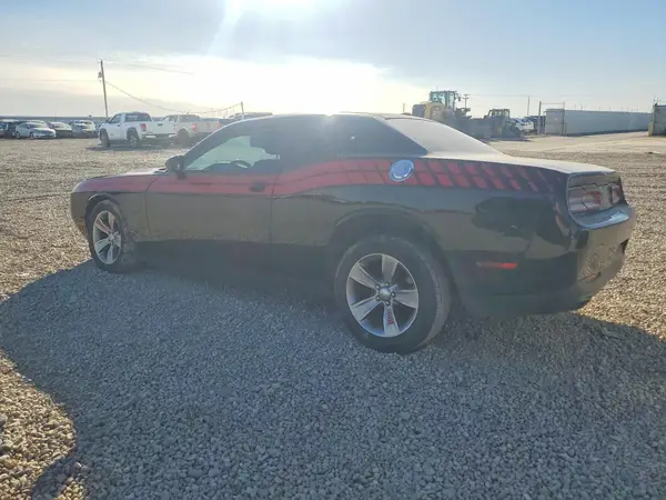 2C3CDZAG8HH594298 2017 DODGE CHALLENGER - Image 2