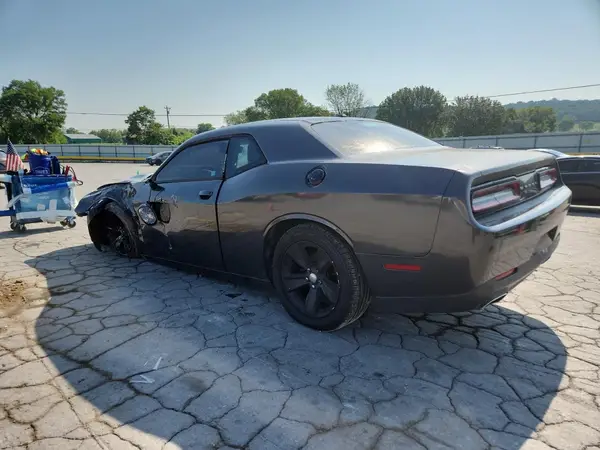 2C3CDZAG8HH598075 2017 DODGE CHALLENGER - Image 2