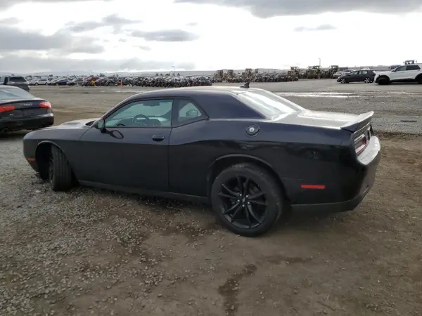 2C3CDZAG8HH611312 2017 DODGE CHALLENGER - Image 2