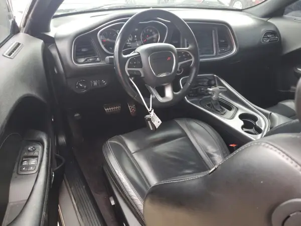 2C3CDZAG8HH617353 2017 DODGE CHALLENGER - Image 8