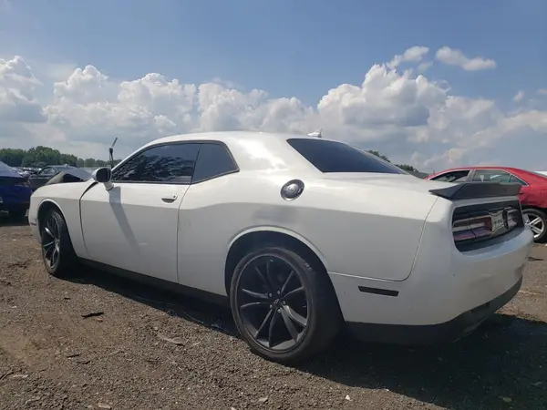 2C3CDZAG8HH618261 2017 DODGE CHALLENGER - Image 2