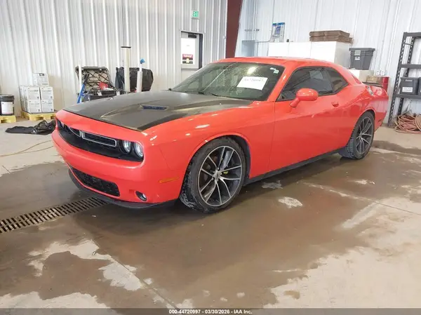 2C3CDZAG8HH622505 2017 DODGE CHALLENGER - Image 2