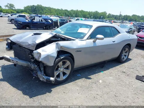 2C3CDZAG8HH627316 2017 DODGE CHALLENGER - Image 2