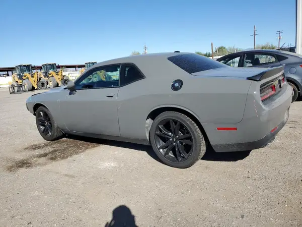 2C3CDZAG8HH636467 2017 DODGE CHALLENGER - Image 2