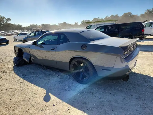 2C3CDZAG8HH639451 2017 DODGE CHALLENGER - Image 2