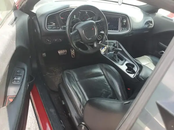 2C3CDZAG8HH666326 2017 DODGE CHALLENGER - Image 8