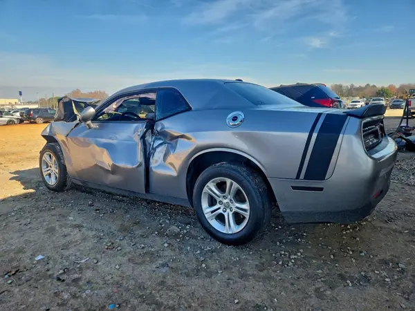 2C3CDZAG8JH127811 2018 DODGE CHALLENGER - Image 2