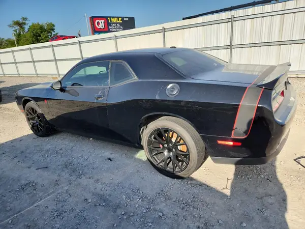 2C3CDZAG8JH131616 2018 DODGE CHALLENGER - Image 2
