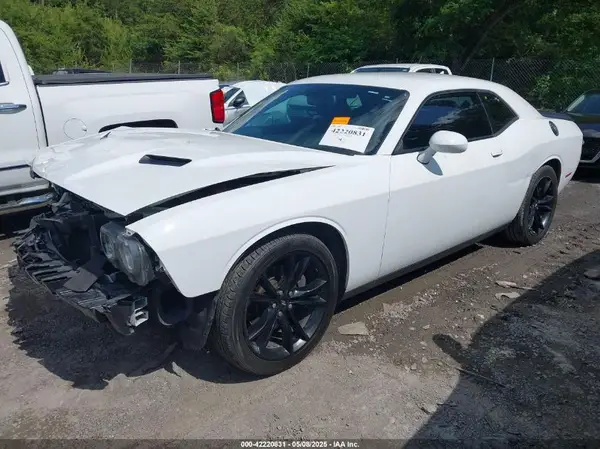 2C3CDZAG8JH132877 2018 DODGE CHALLENGER - Image 2
