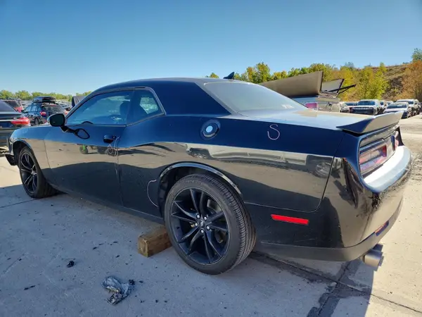 2C3CDZAG8JH161716 2018 DODGE CHALLENGER - Image 2