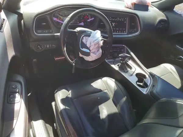 2C3CDZAG8JH171307 2018 DODGE CHALLENGER - Image 8