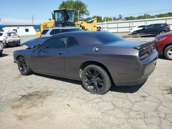 2C3CDZAG8JH171694 2018 DODGE CHALLENGER - Image 2