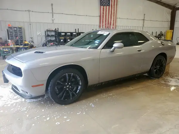 2C3CDZAG8JH178032 2018 DODGE CHALLENGER - Image 1