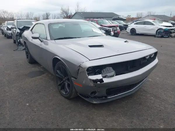 2C3CDZAG8JH204645 2018 DODGE CHALLENGER - Image 1