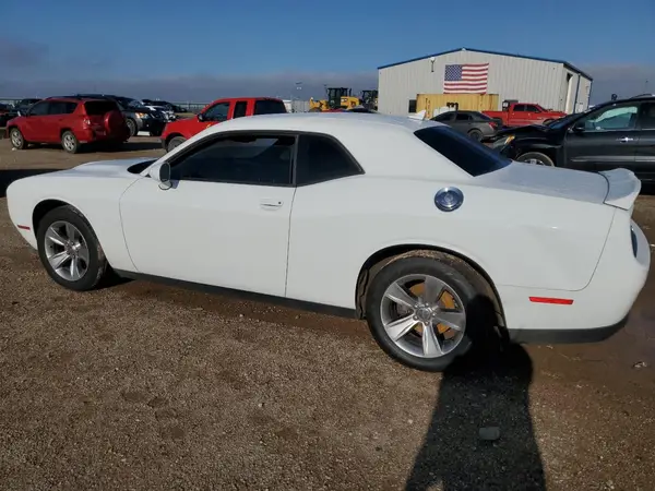 2C3CDZAG8JH215595 2018 DODGE CHALLENGER - Image 2