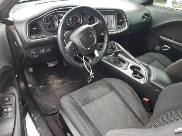 2C3CDZAG8JH215595 2018 DODGE CHALLENGER - Image 8