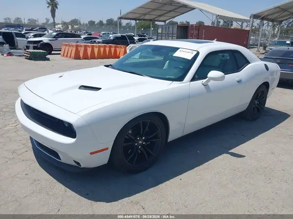 2C3CDZAG8JH218996 2018 DODGE CHALLENGER - Image 2