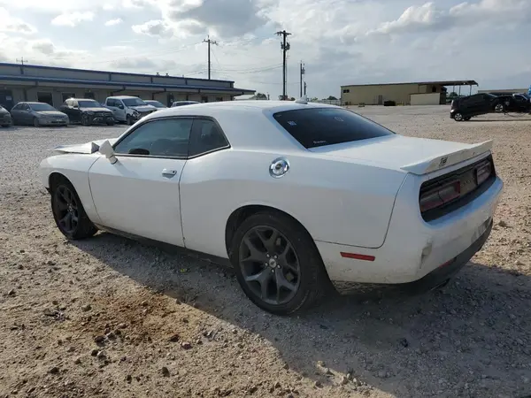 2C3CDZAG8JH232770 2018 DODGE CHALLENGER - Image 2