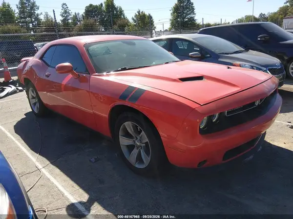 2C3CDZAG8JH252629 2018 DODGE CHALLENGER - Image 1