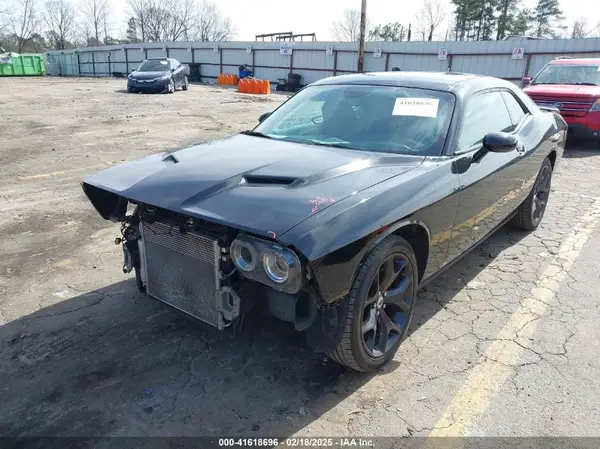 2C3CDZAG8JH258348 2018 DODGE CHALLENGER - Image 2