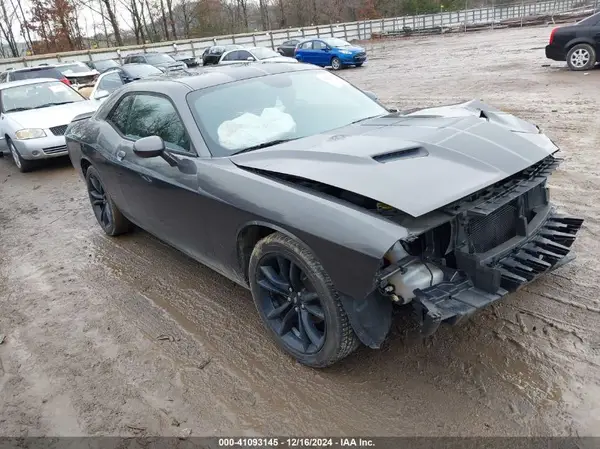 2C3CDZAG8JH271214 2018 DODGE CHALLENGER - Image 1