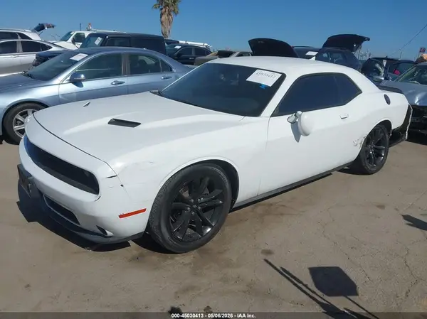 2C3CDZAG8JH288157 2018 DODGE CHALLENGER - Image 2