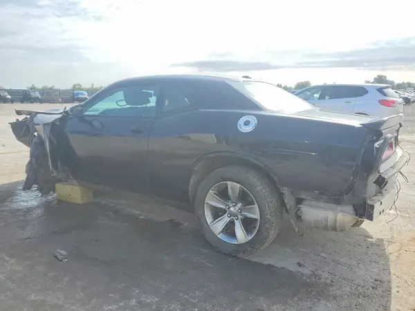 2C3CDZAG8JH294590 2018 DODGE CHALLENGER - Image 2