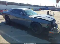 2C3CDZAG8JH297117 2018 DODGE CHALLENGER