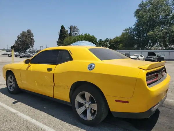 2C3CDZAG8JH317768 2018 DODGE CHALLENGER - Image 2