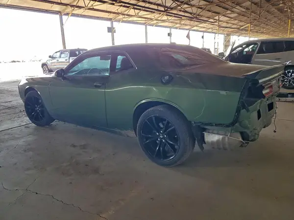 2C3CDZAG8JH318063 2018 DODGE CHALLENGER - Image 2
